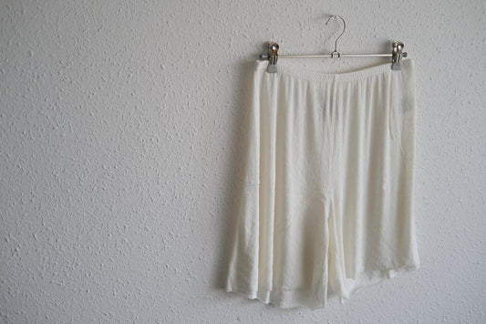 リネンキュプラアンダーウェアパンツ ショート丈｜オフホワイト｜unisex 2 size