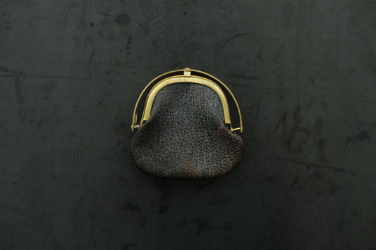 coin case ＜熊革 鉄媒染＞
