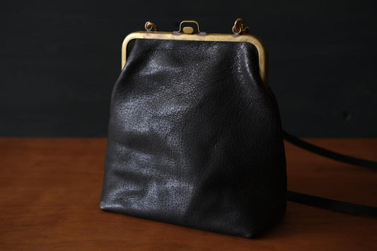 frame porch SHO-61 <豚革 黒> マスタードストライプ裏地