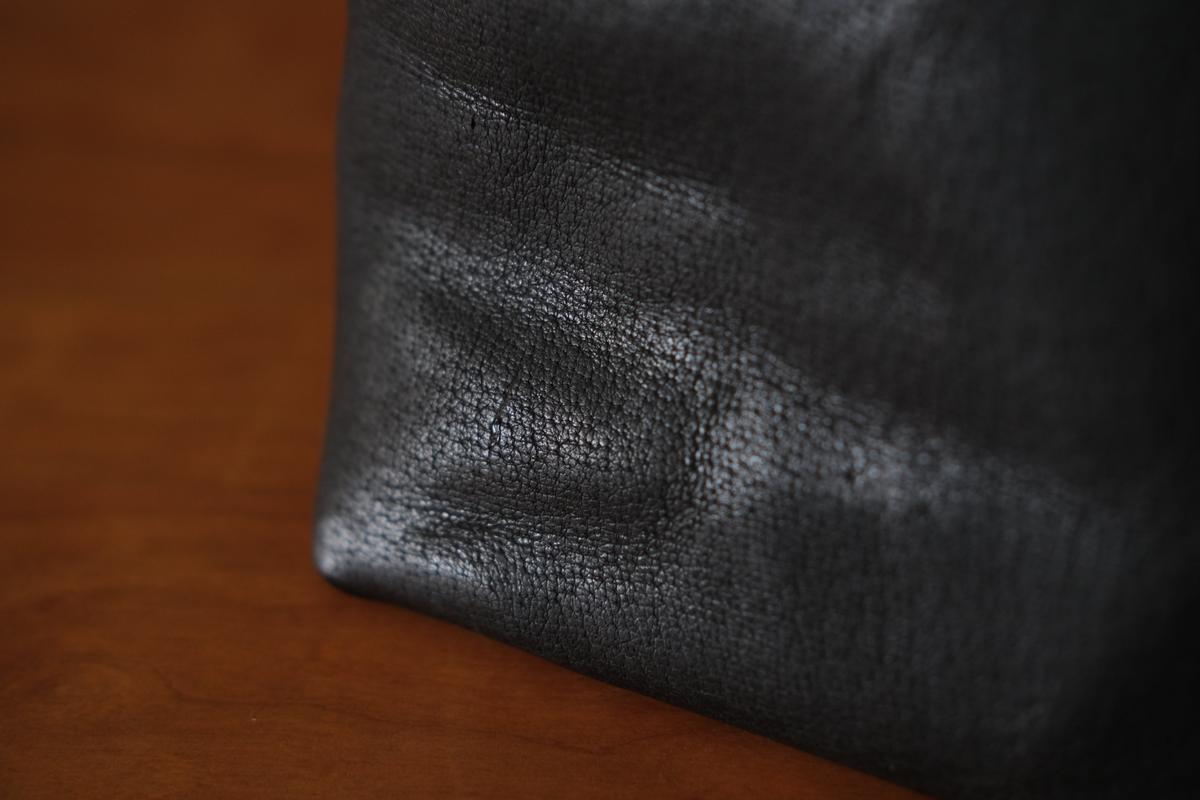 frame porch SHO-61 ＜豚革 黒＞ マスタードストライプ裏地