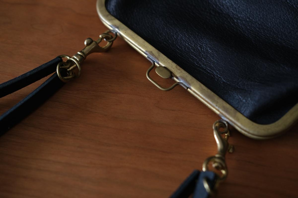 frame porch SHO-61 ＜豚革 黒＞ マスタードストライプ裏地