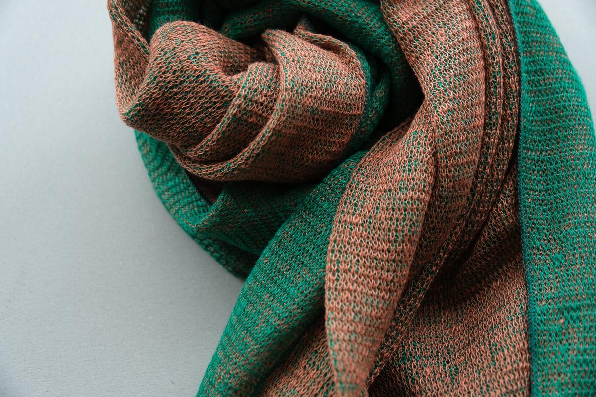 リネンニットストール｜グリーン×プラリーヌ