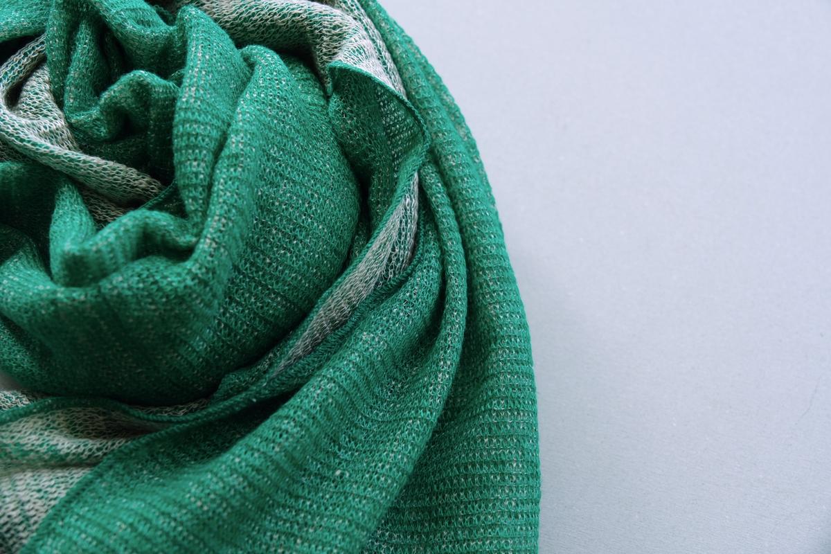 リネンニットストール｜グリーン×サーブル