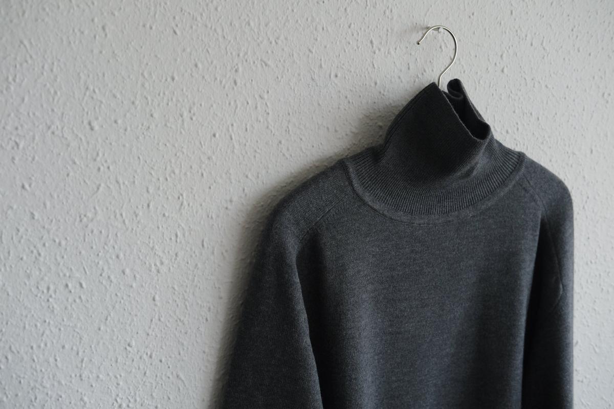 MITTAN / スーパー180'sウールタートル 灰 KN-37 / unisex