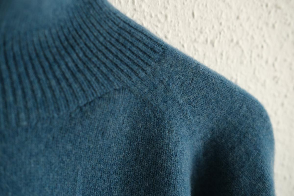 MITTAN / ウルグアイウールタートルセーター 浅葱 KN-34 / unisex