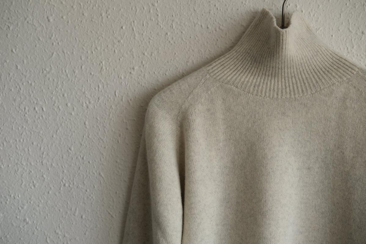 MITTAN / ウルグアイウールタートルセーター 薄灰 KN-34 / unisex