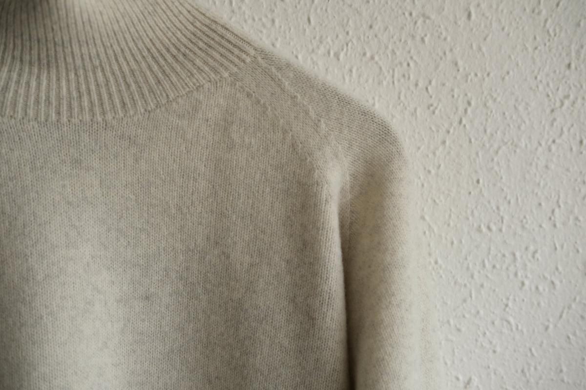 MITTAN / ウルグアイウールタートルセーター 薄灰 KN-34 / unisex