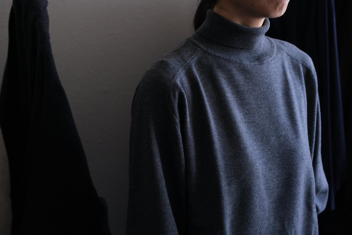 MITTAN / スーパー180'sウールタートル 黒 KN-37 / unisex