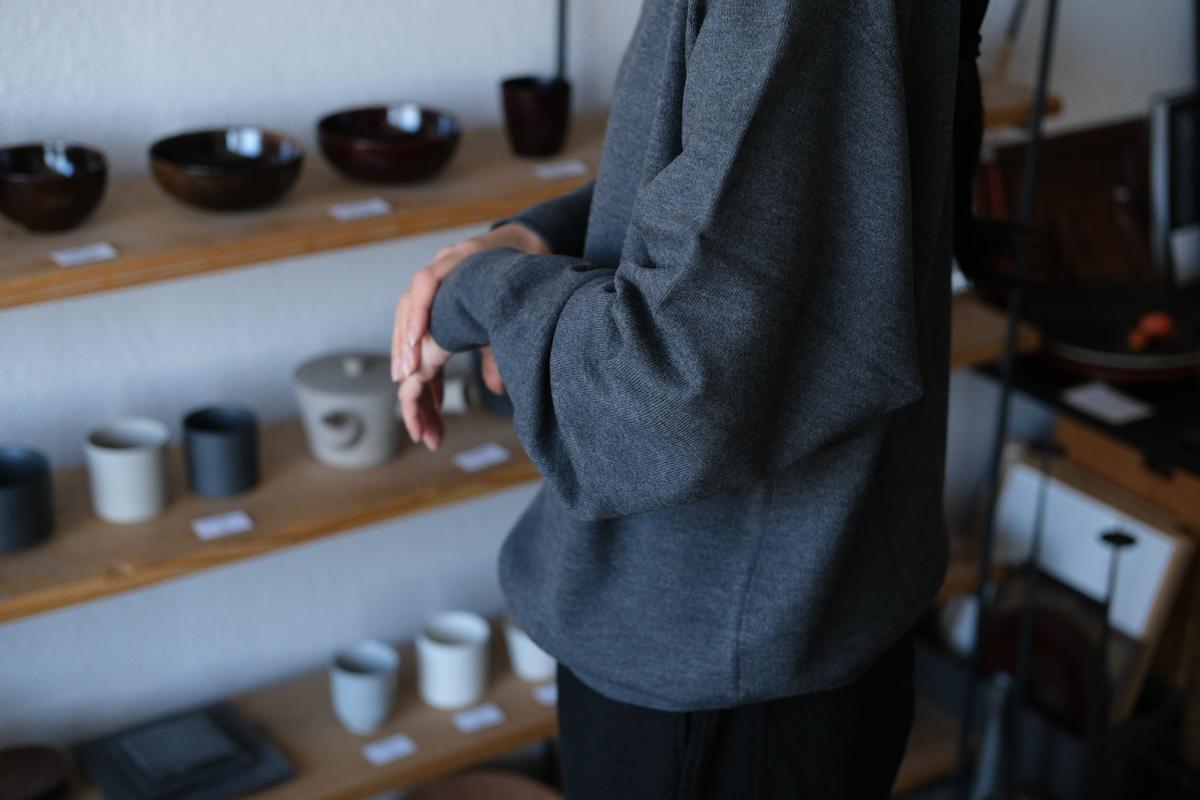 MITTAN / スーパー180'sウールタートル 黒 KN-37 / unisex