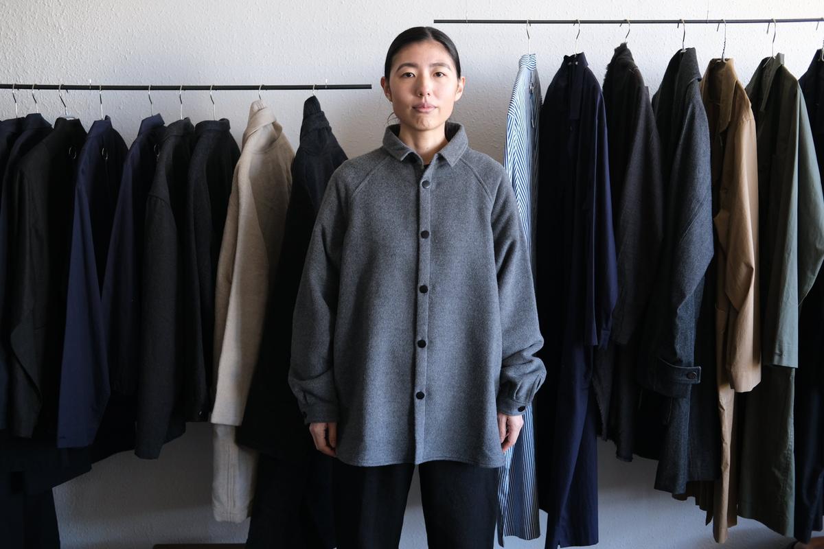 MITTAN / ウールシルクキャメルシャツ 濃灰 SH-108 / unisex