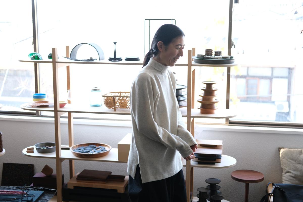 MITTAN / ウルグアイウールタートルセーター 薄灰 KN-34 / unisex