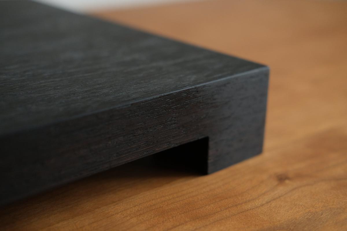 無垢材の切出し脚付き台 ウェンジ オイル仕上げ ＜5＞