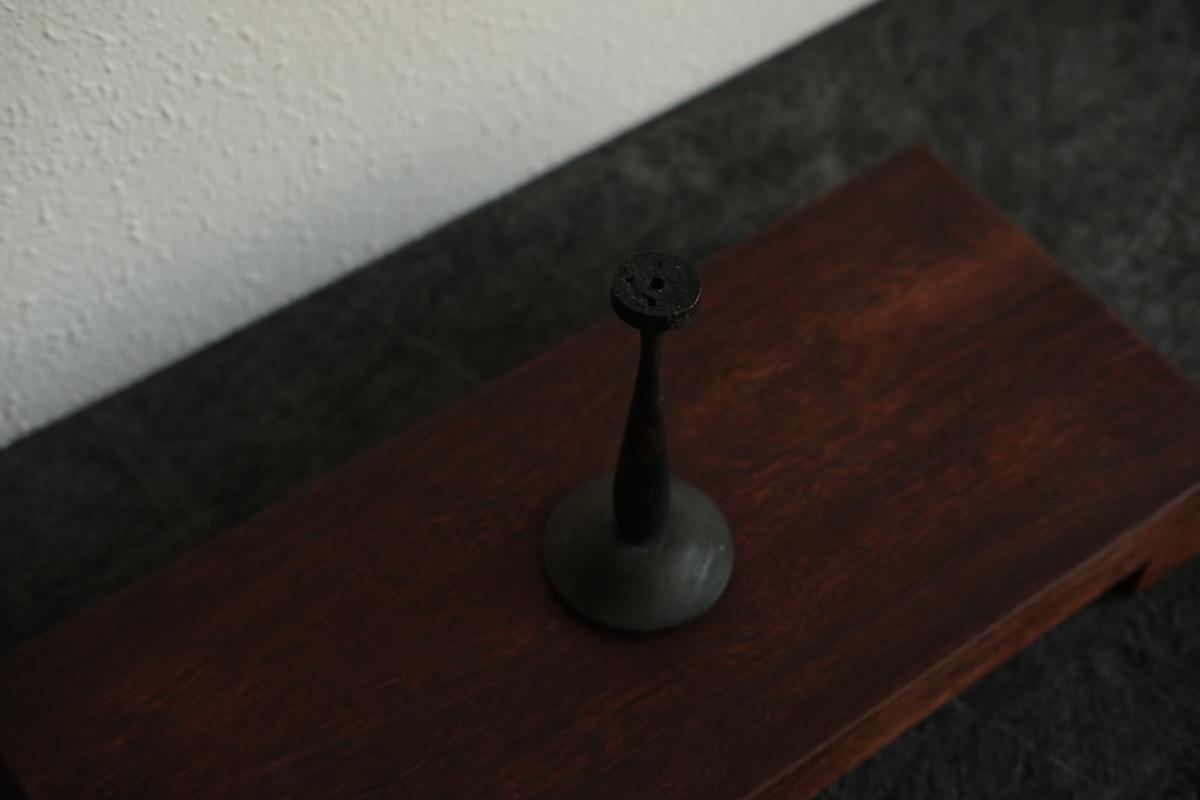 無垢材の切出し脚付き台 樹種不明 オイル仕上げ ＜1＞