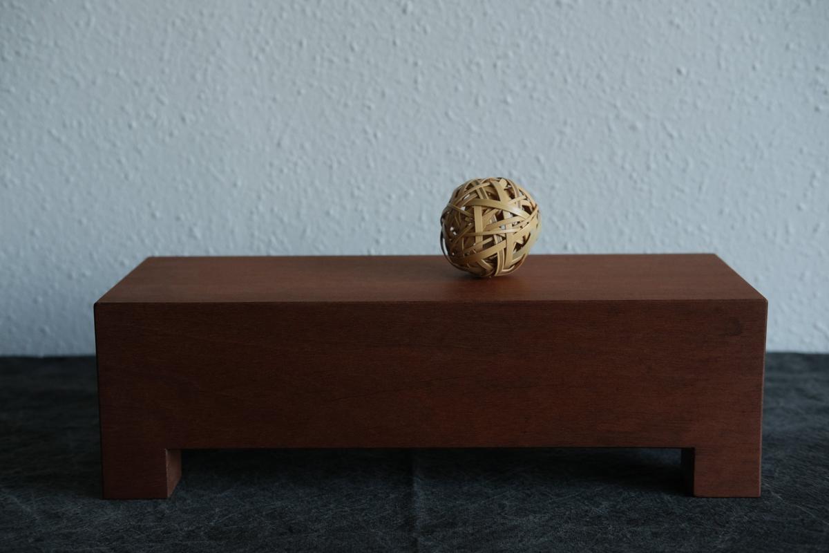 無垢材の切出し脚付き台 アサメラ オイル仕上げ ＜1＞