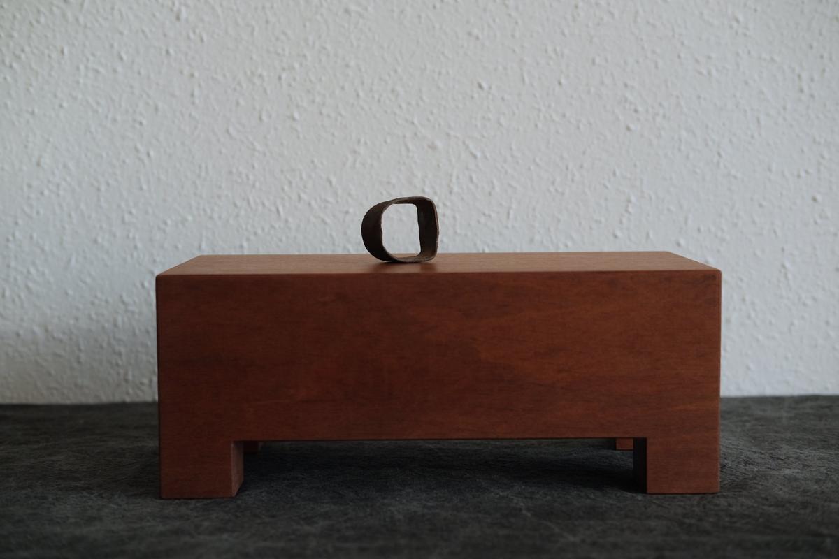 無垢材の切出し脚付き台 アサメラ オイル仕上げ ＜2＞