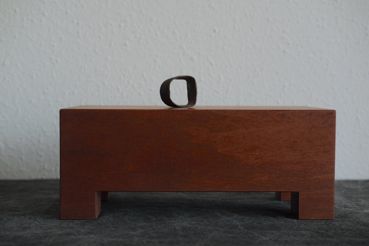 無垢材の切出し脚付き台 アサメラ オイル仕上げ ＜2＞