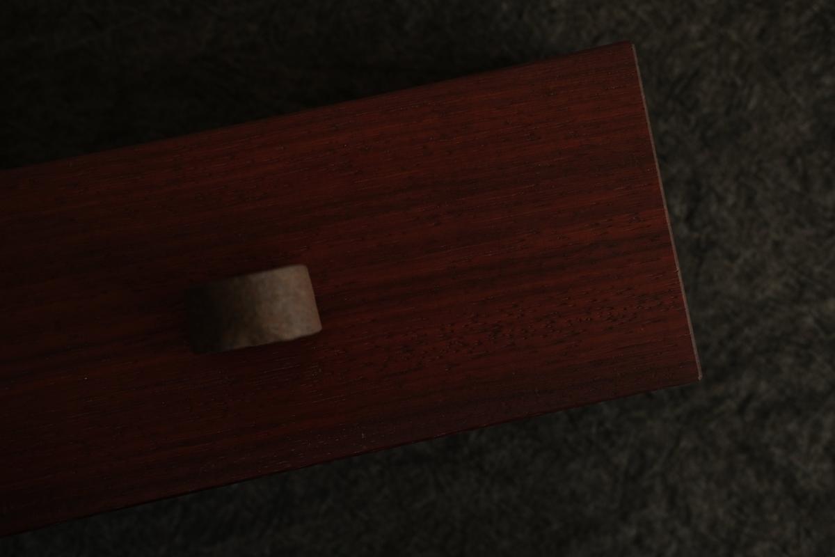 無垢材の切出し脚付き台 樹種不明 オイル仕上げ ＜2＞