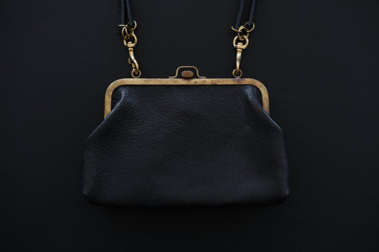 レザーショルダーポーチ <豚革 black> |TABACO-02