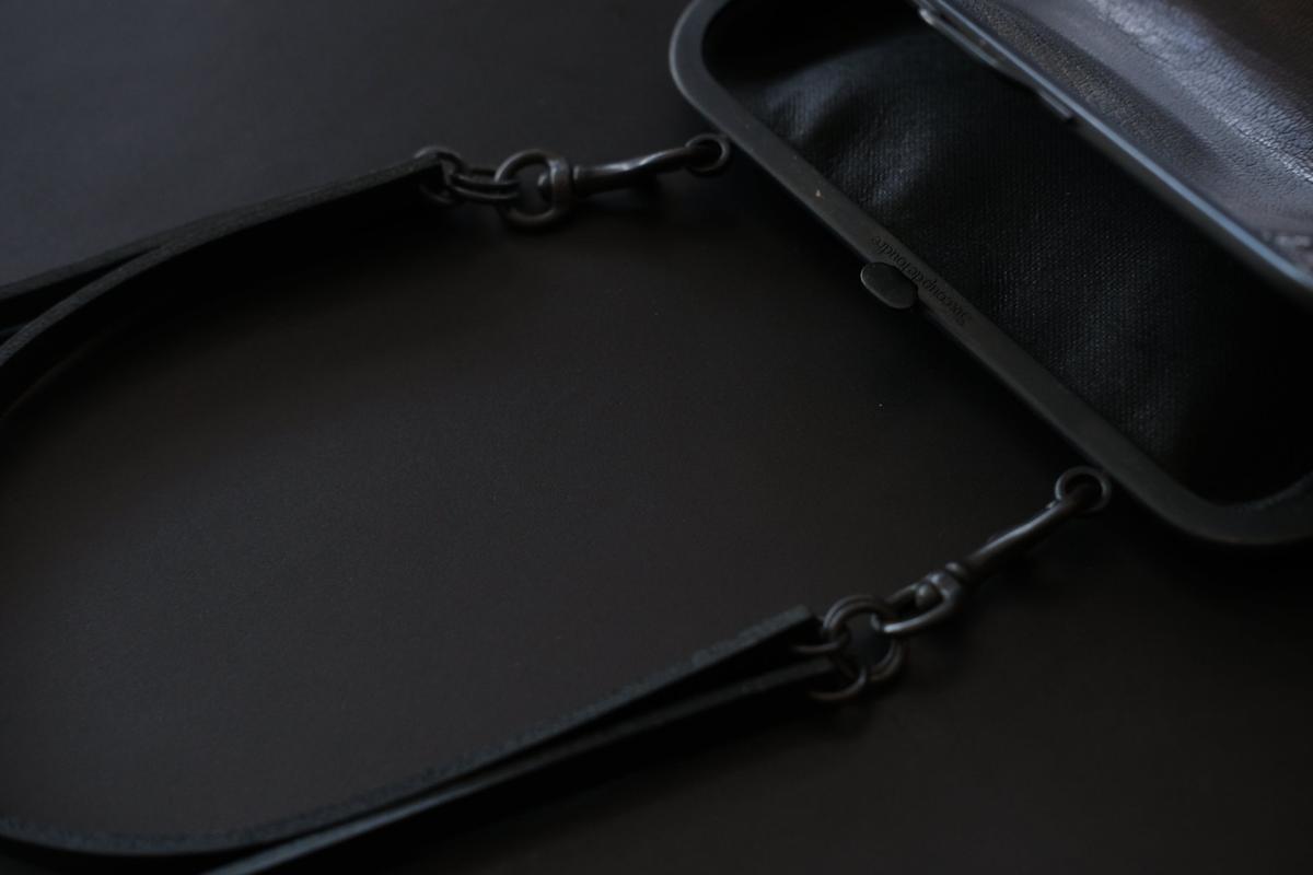 レザーショルダーポーチ ＜鹿革 black＞ ｜TABACO-02