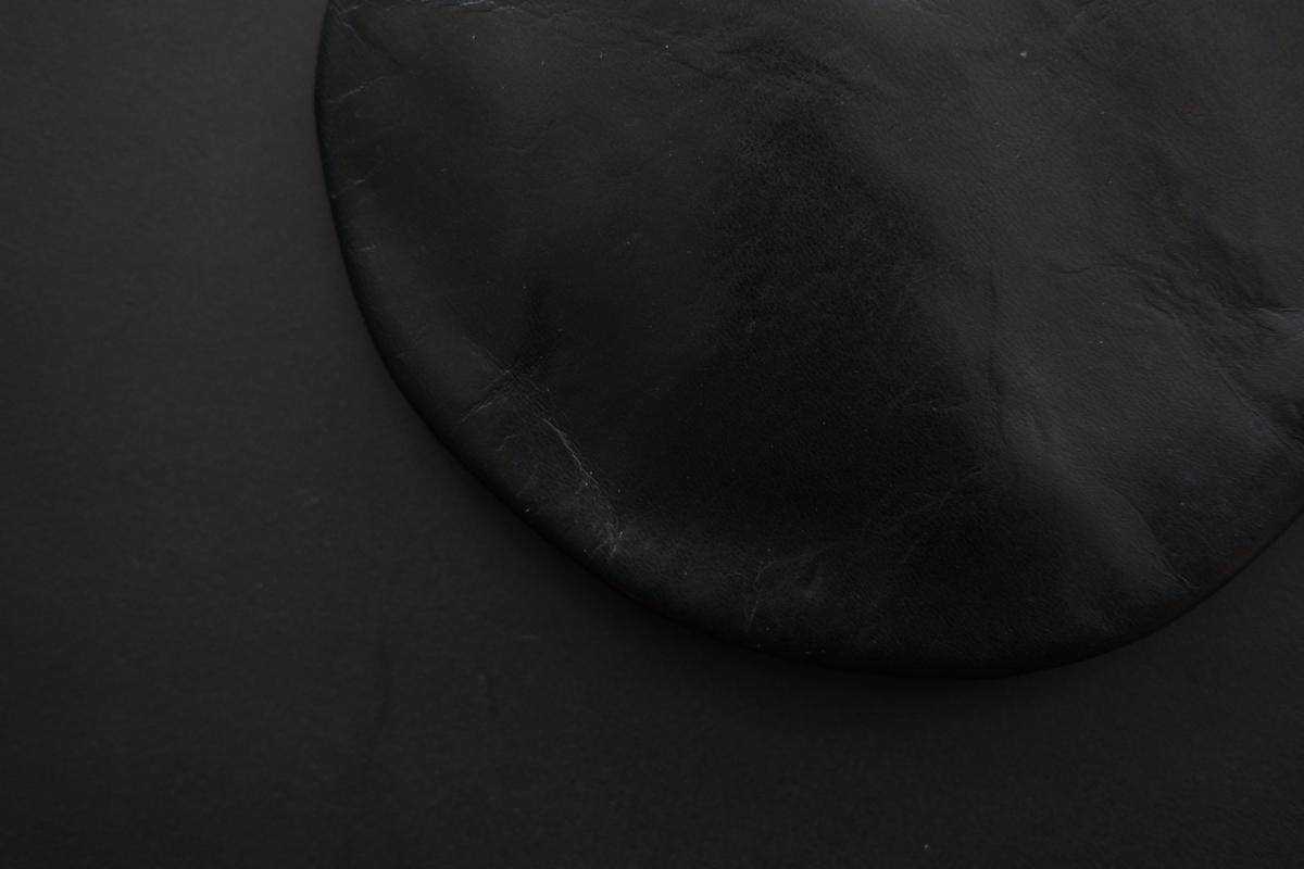 レザーショルダーポーチ frame porch SLAO-51 ＜鹿革 black＞ 02