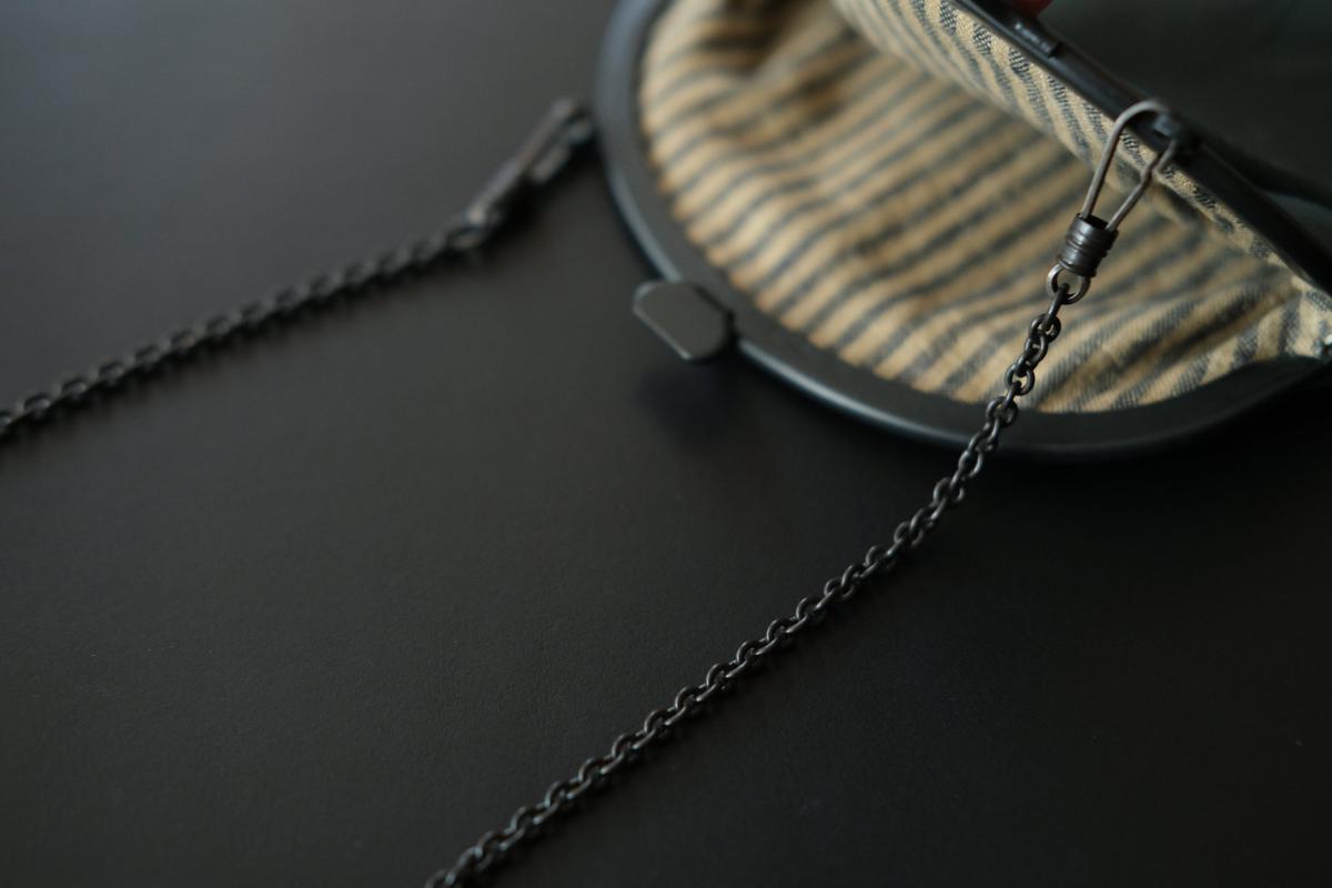 レザーショルダーポーチ frame porch SHC-R707 ＜鹿革 green＞