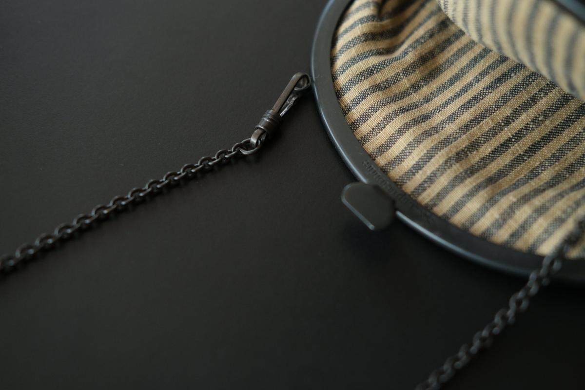 レザーショルダーポーチ frame porch SHC-R707 ＜鹿革 green＞