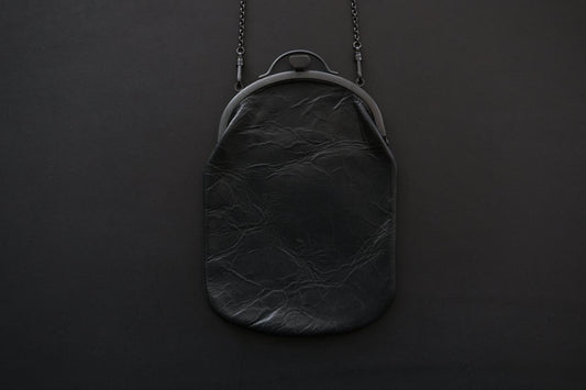 レザーショルダーポーチ frame porch SHC-301 <鹿革 black>