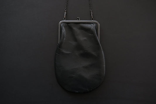 レザーショルダーポーチ frame porch SLAO-51 <鹿革 black> 01