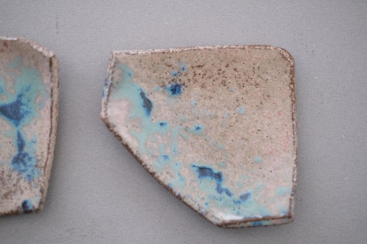 かけら皿　角　薄茶青