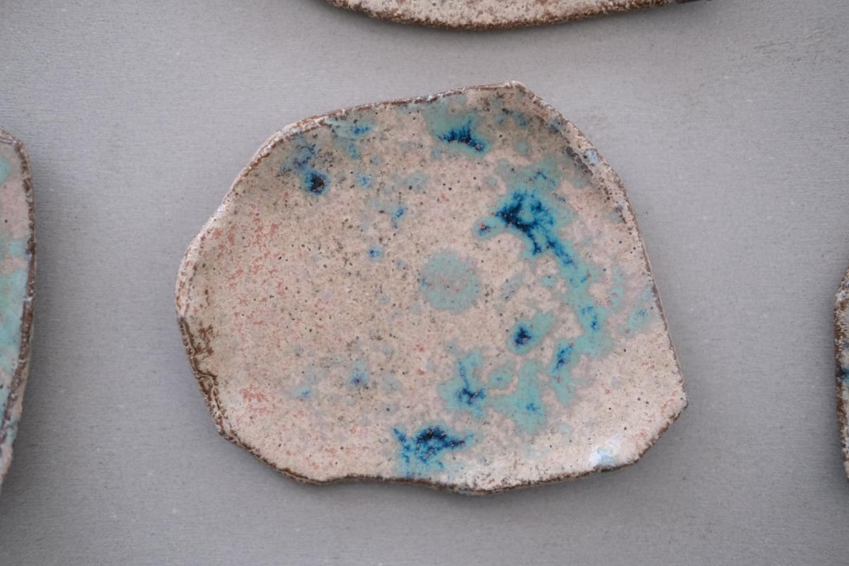 かけら皿　角　薄茶青