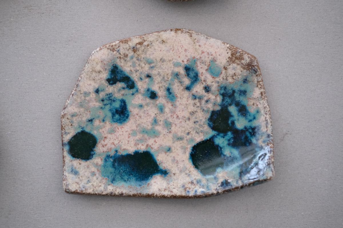 かけら皿　角　薄茶青