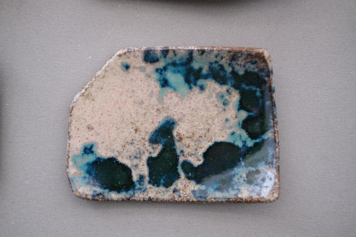 かけら皿　角　薄茶青