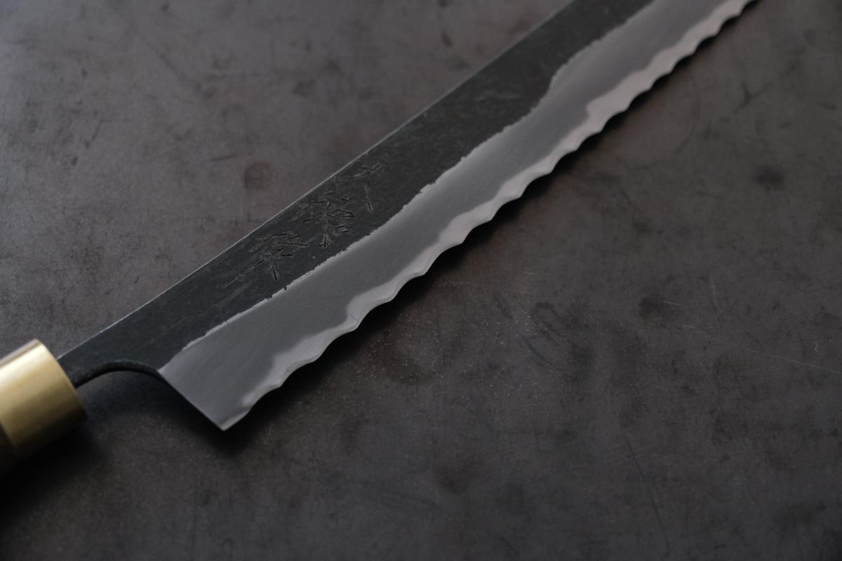 黒打ちパン切り包丁210mm 赤畠大徳