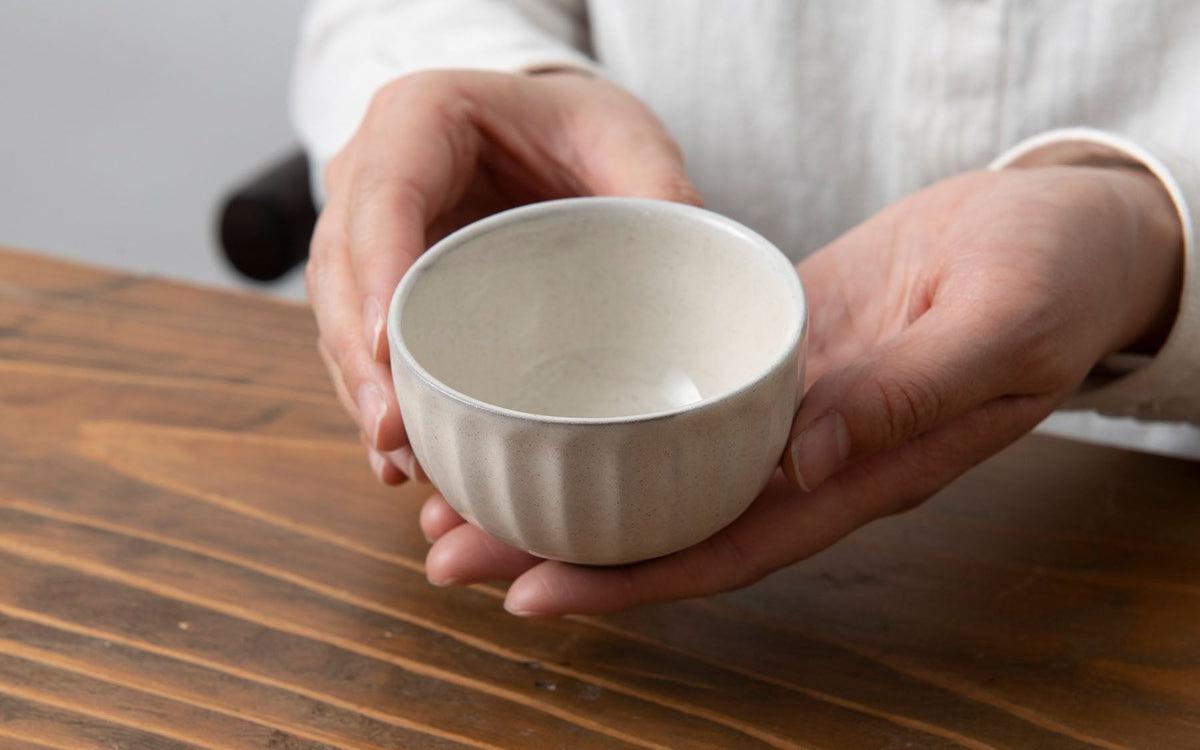 ソギ碗 粉引き