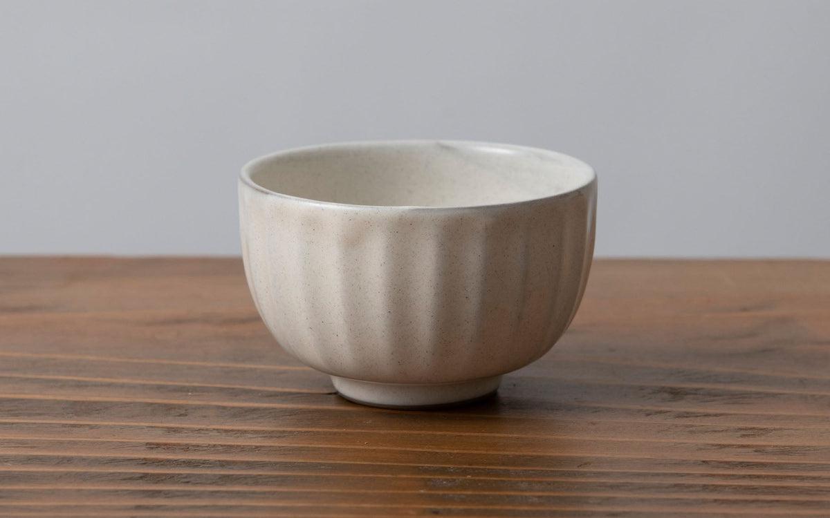 ソギ碗 粉引き