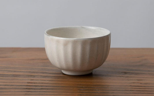 ソギ碗 粉引き
