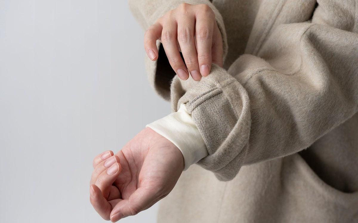 MITTAN / ウールシルクキャメル半纏コート（紐付き） 白茶 CT-43 / unisex