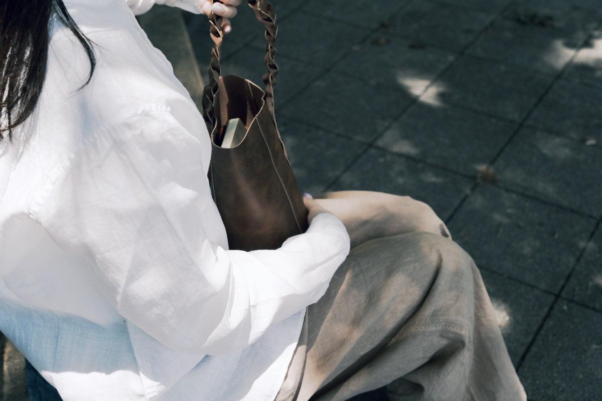 MITTAN / 駱駝革ミニバッグ 濃茶