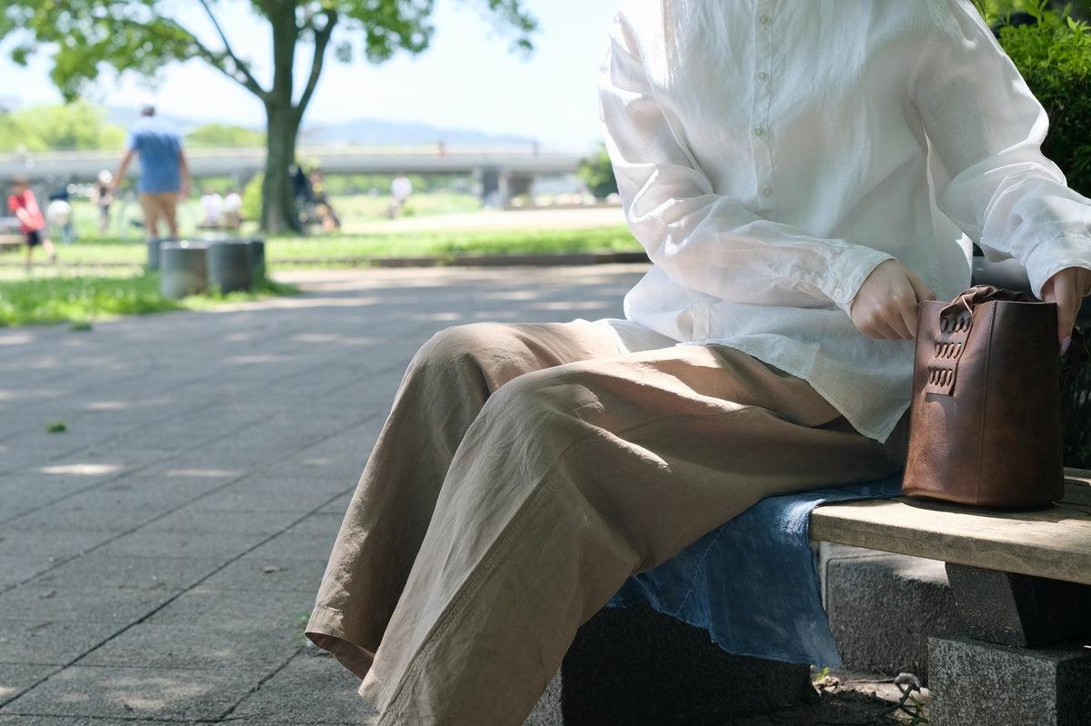 MITTAN / 駱駝革ミニバッグ 濃茶