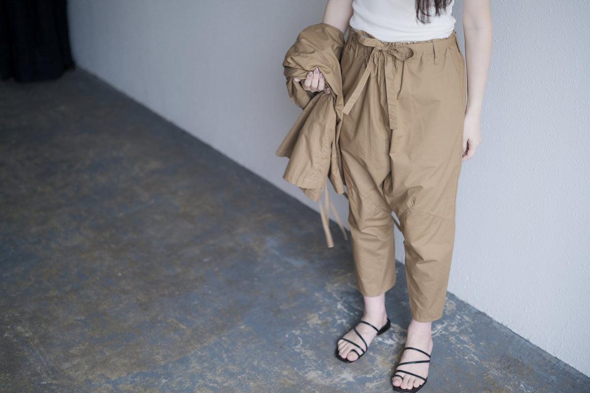 きるもの｜もんぺパンツ｜タイプライター｜ライトベージュ｜unisex freesize