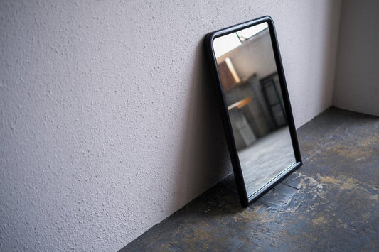 四角鏡 黒 458×664mm｜三浦治