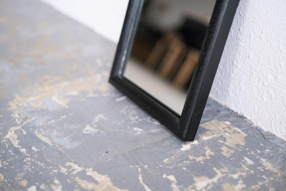 四角鏡 黒 250×348mm｜三浦治