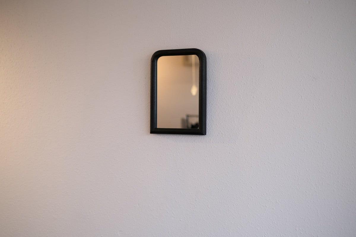 四角鏡 黒 250×348mm｜三浦治