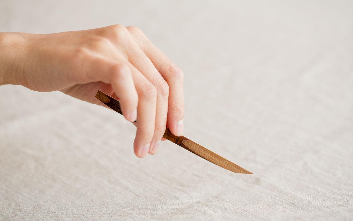 古材煤竹の菓子切 ＜1本単位・箱入り5本セット＞