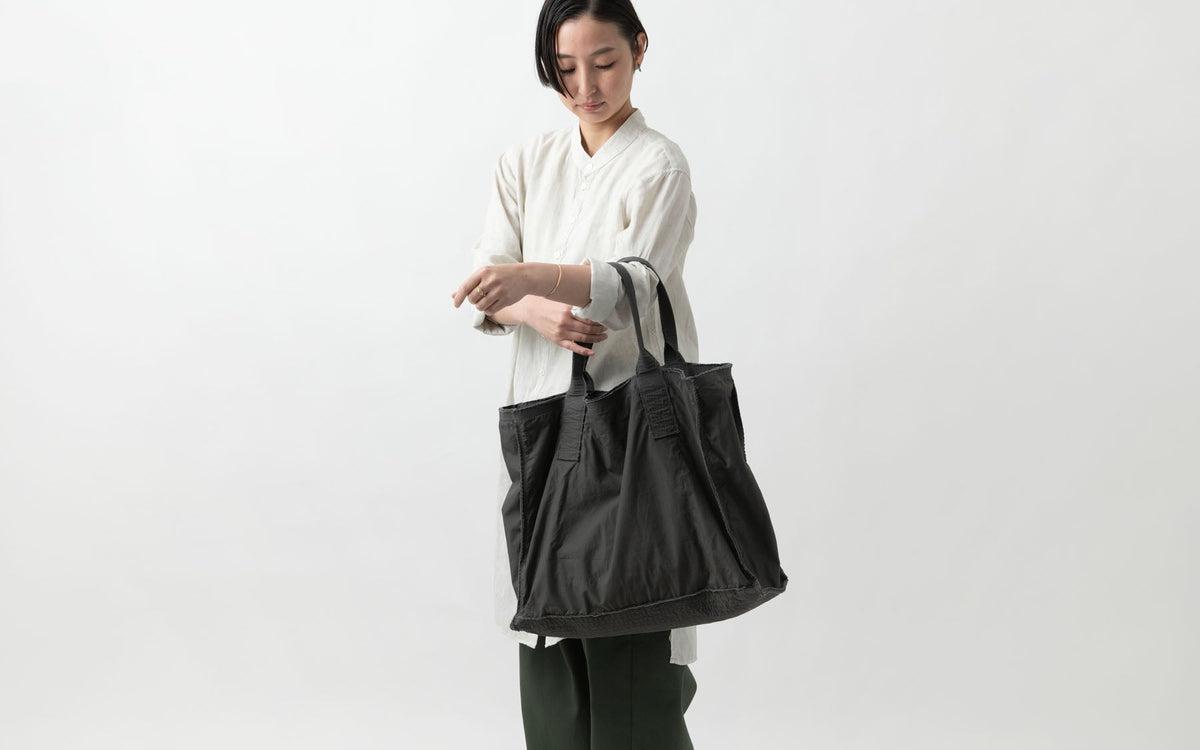 MITTAN / 綿麻ウェザーレイヤードバッグ大 薄茶 BA-19