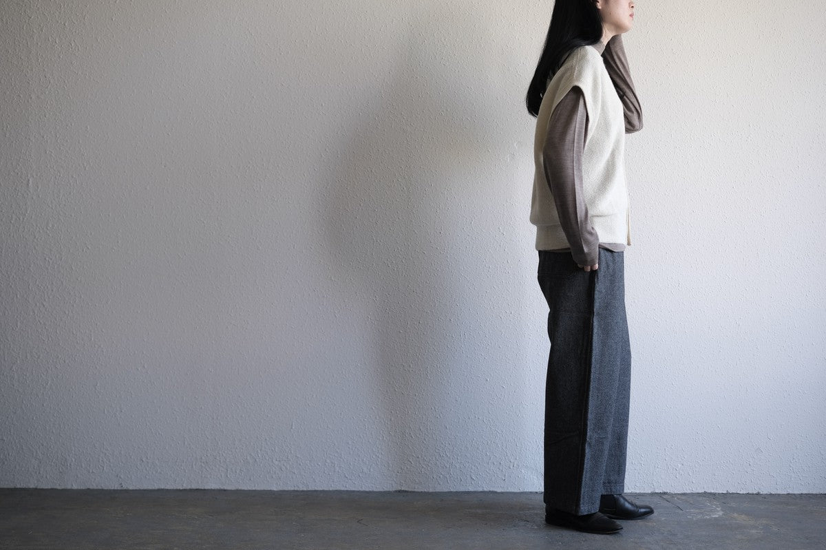 MITTAN / ベビーアルパカベスト 茶 KN-28 / unisex