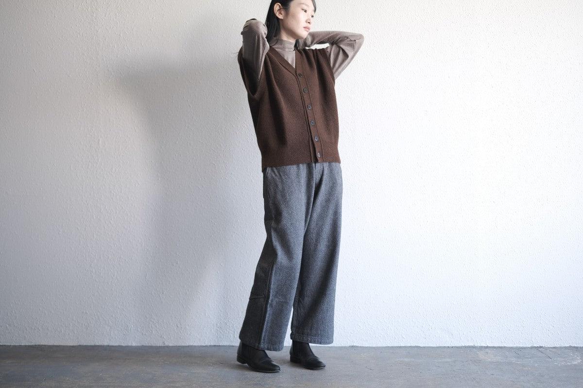 MITTAN / ベビーアルパカベスト 茶 KN-28 / unisex