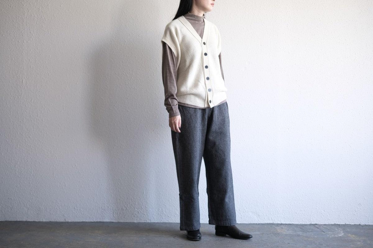 MITTAN / ベビーアルパカベスト 茶 KN-28 / unisex