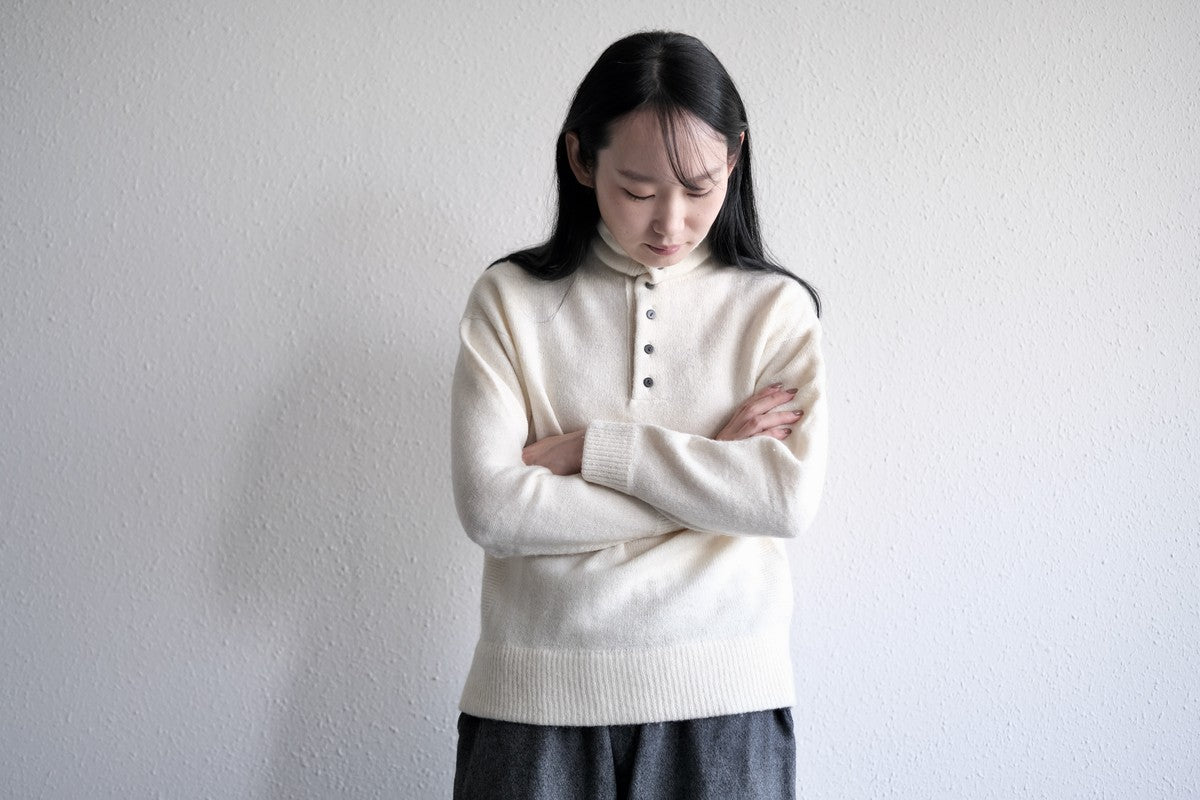 MITTAN / ウールシルクWフェイスハイネック 黒 KN-29 / unisex