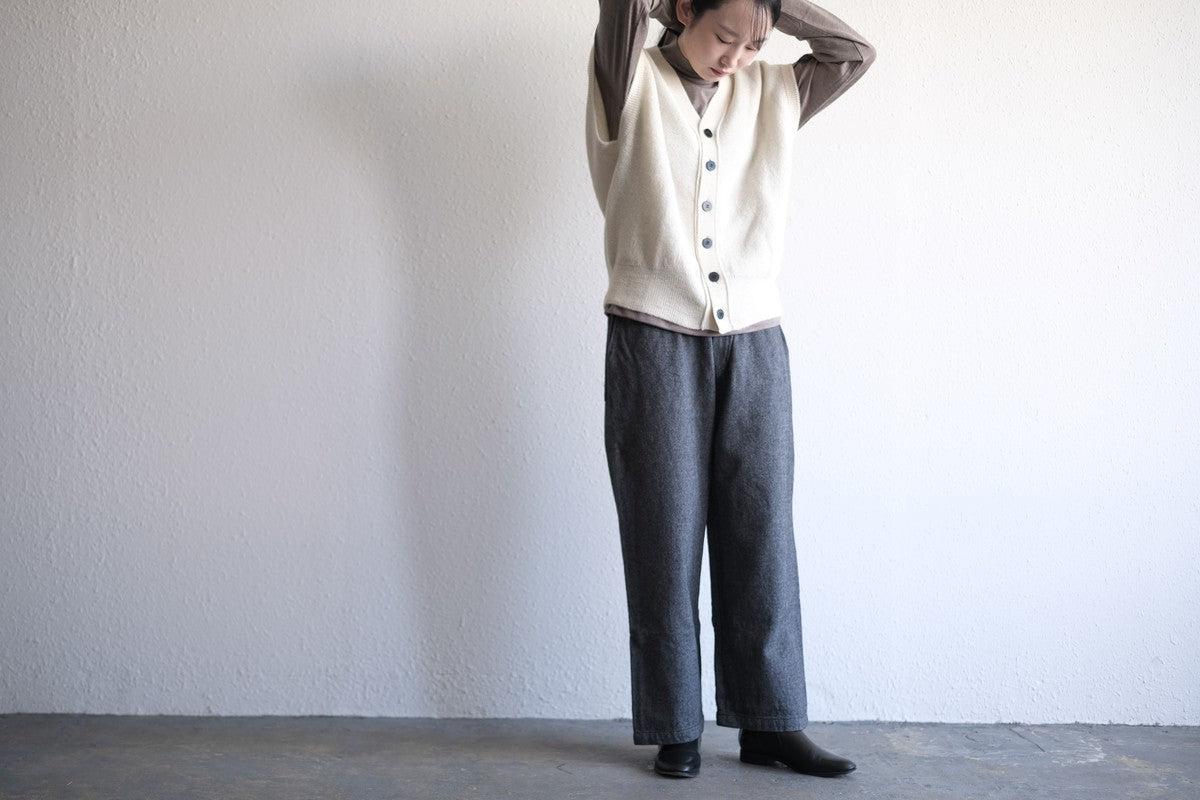 MITTAN / ベビーアルパカベスト 茶 KN-28 / unisex